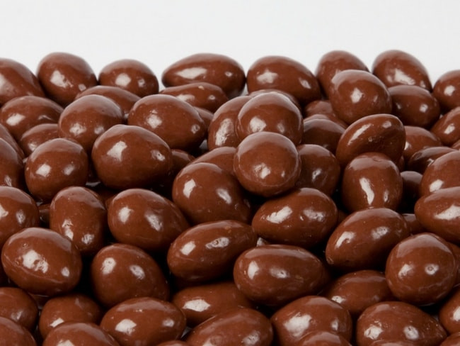 amendoas-com-chocolate-ao-leite