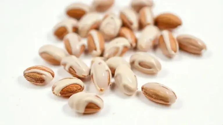 Amendoas Cofeitadas Com Chocolate Ao Leite