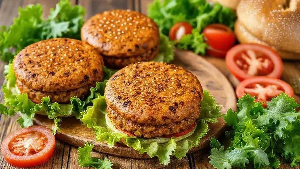 Deliciosa Receita de Hambúrguer Vegano Caseiro de Lentilha 1 hambúrguer vegano caseiro de lentilha